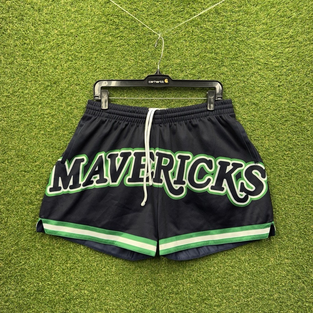 Dallas Mavericks Mitchell & Ness Shorts Mens XL Hardwood Classics Big Face